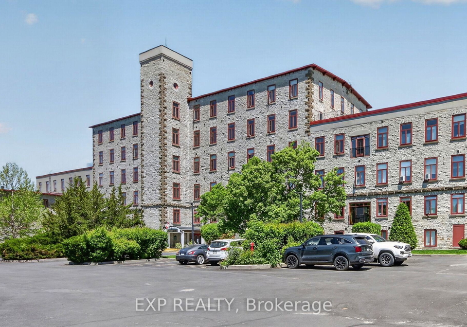 1-rosamond-street-e-mississippi-mills-ontario-x13248734
