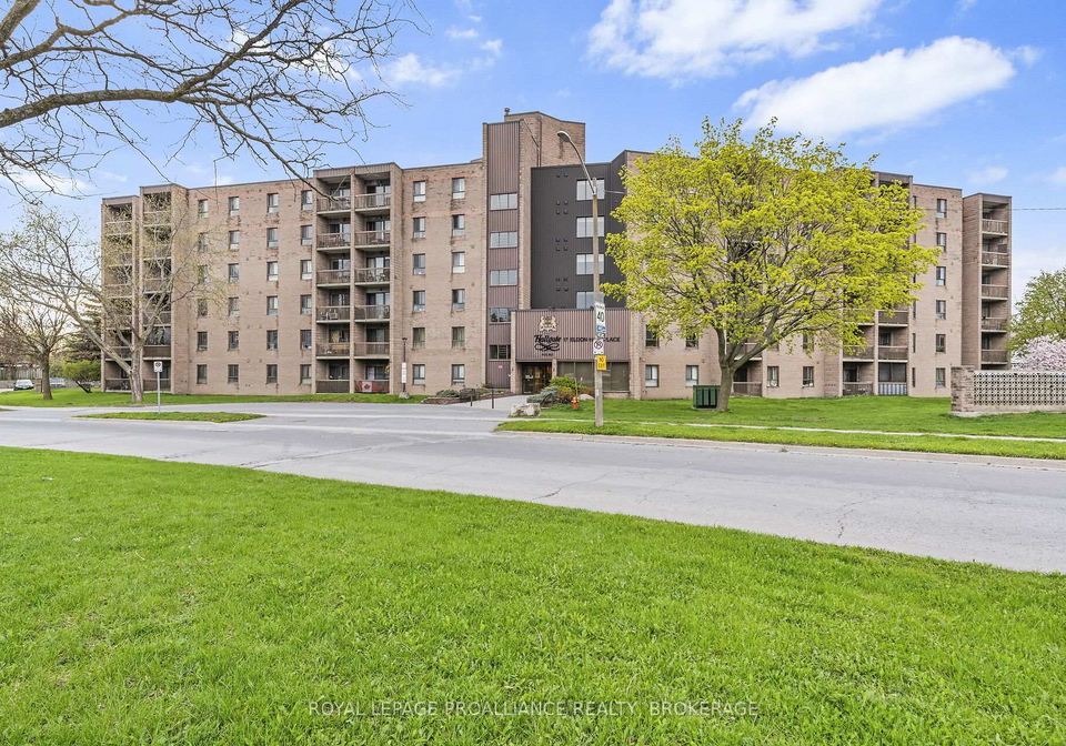 17-eldon-hall-place-kingston-ontario-x13248824
