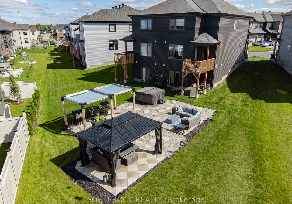 335-grackle-street-ottawa-ontario-x13248896