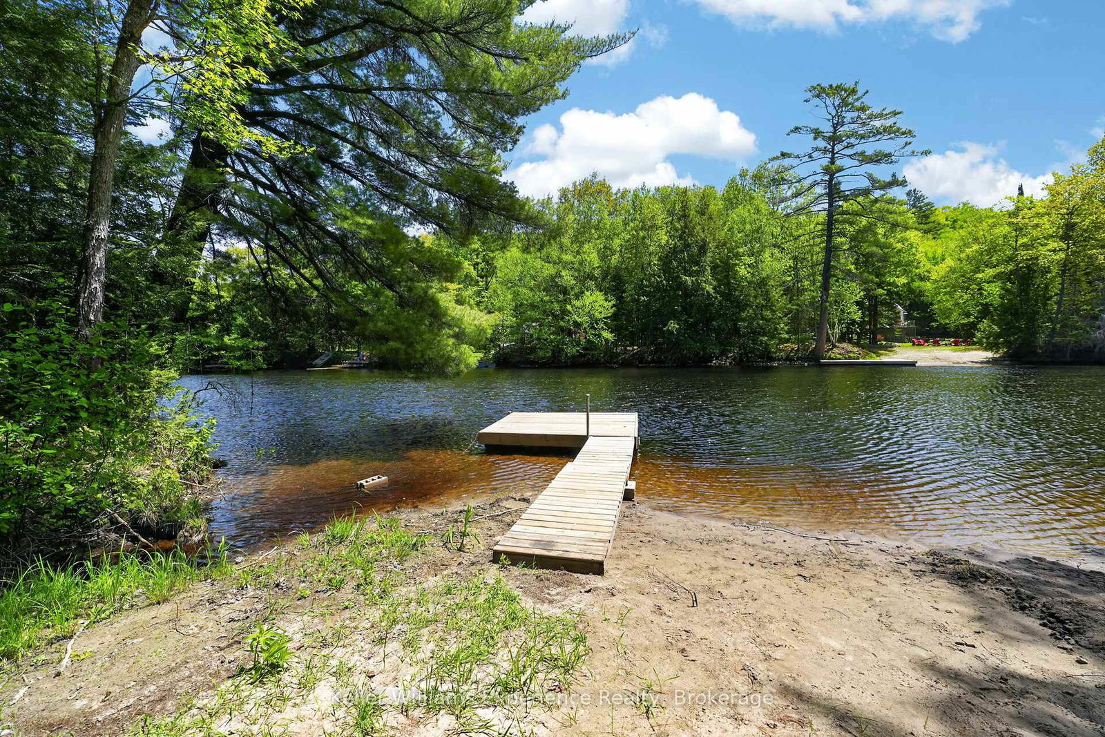 1077-holiday-park-drive-bracebridge-ontario-x13248982