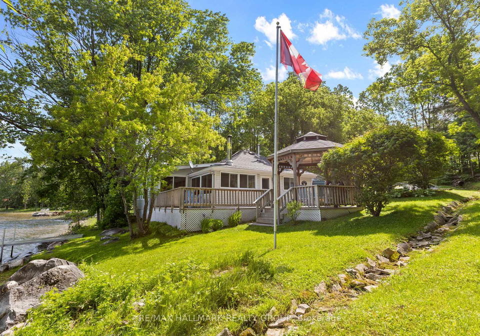 118-hall-shore-road-lanark-highlands-ontario-x13249388