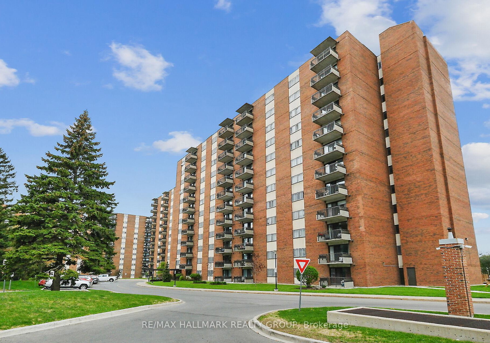 1485-baseline-road-ottawa-ontario-x13249484