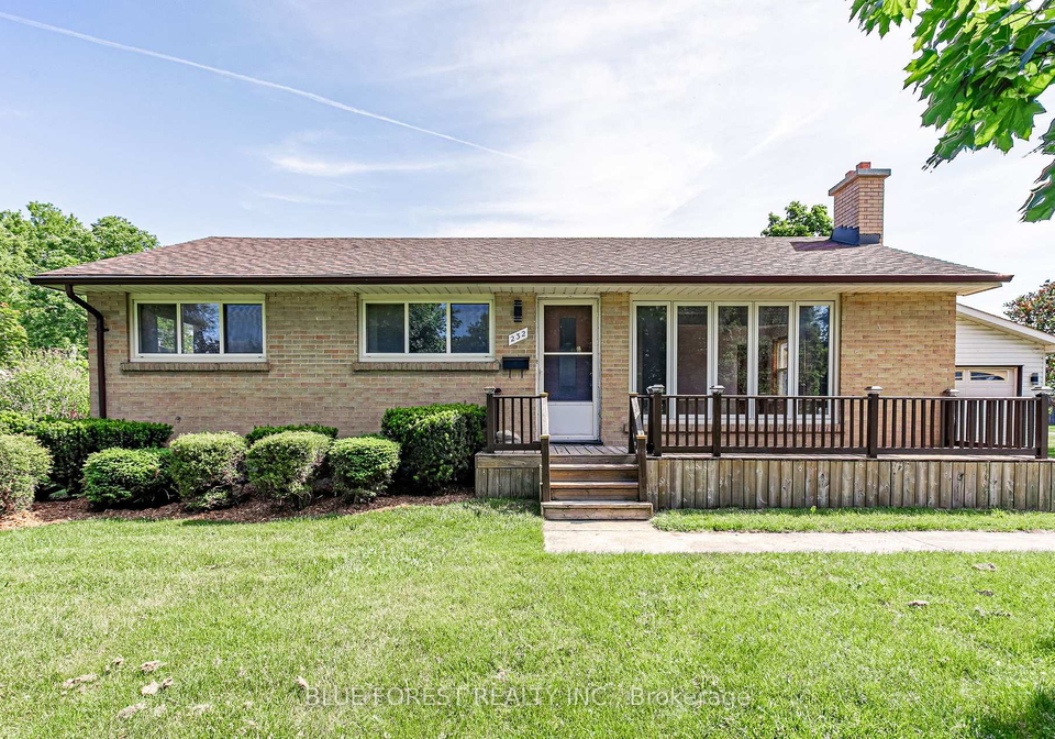 232-terrence-avenue-thames-centre-ontario-x13249562