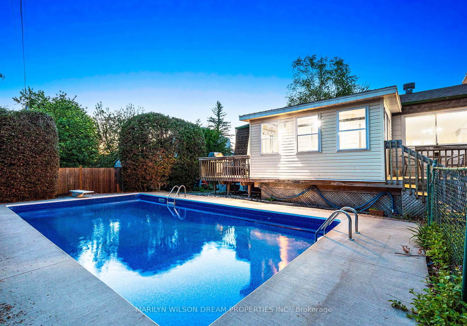 20-coolbrook-crescent-ottawa-ontario-x13249664