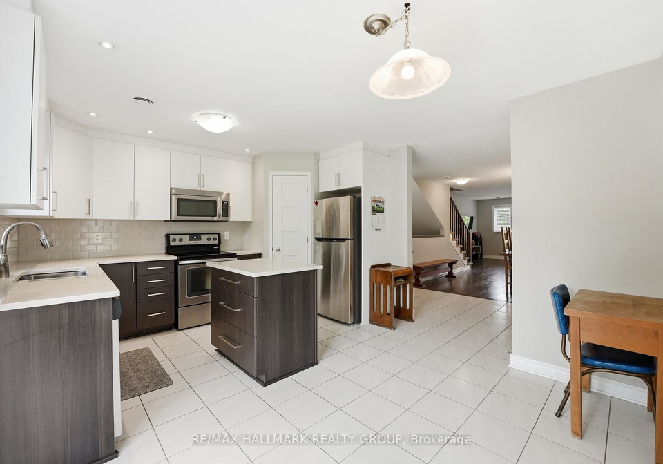 670-danaca-private-ottawa-ontario-x13249754
