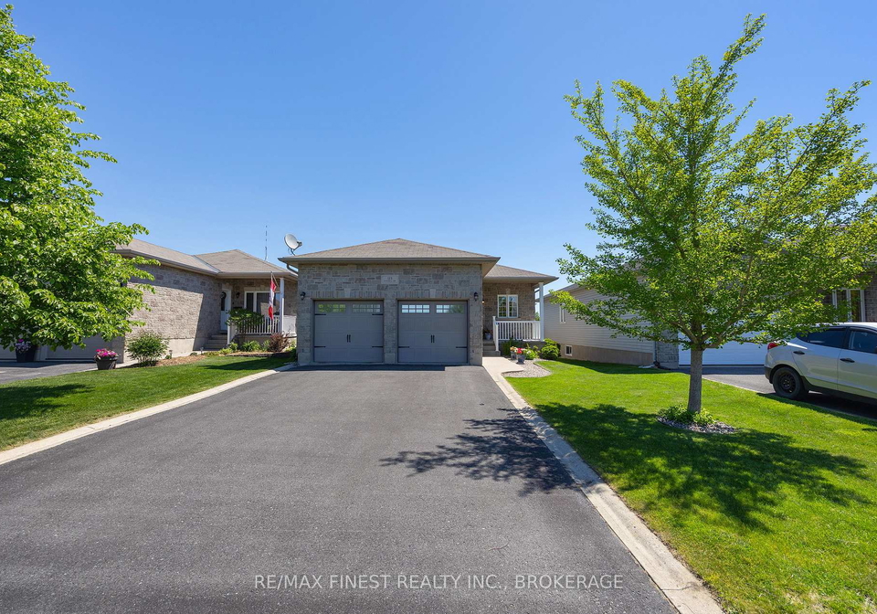 123-connell-drive-loyalist-ontario-x13249840