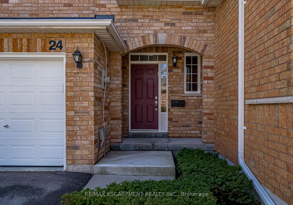 10-davidson-boulevard-hamilton-ontario-x13249920