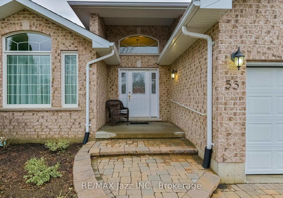 33-ashwood-crescent-greater-napanee-ontario-x13249958