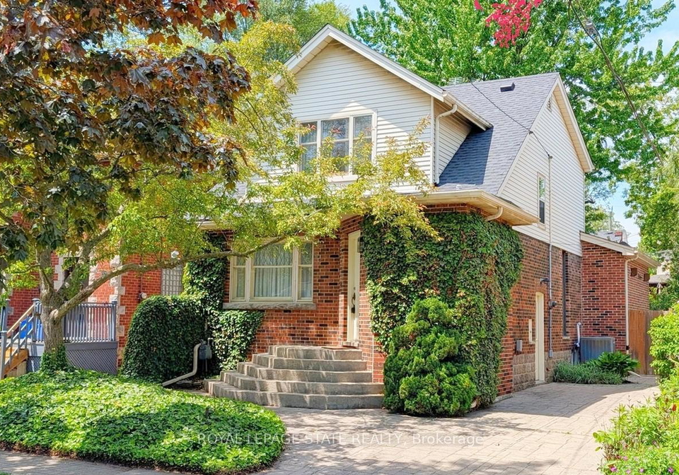 12-bond-street-s-hamilton-ontario-x13250070