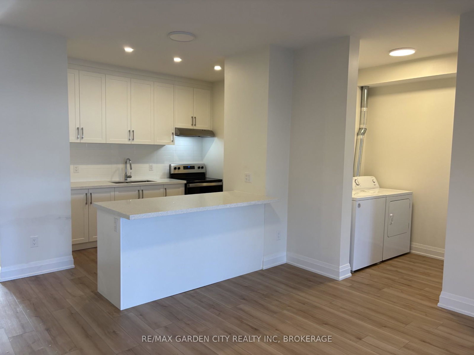 103-southworth-street-n-welland-ontario-x13250146