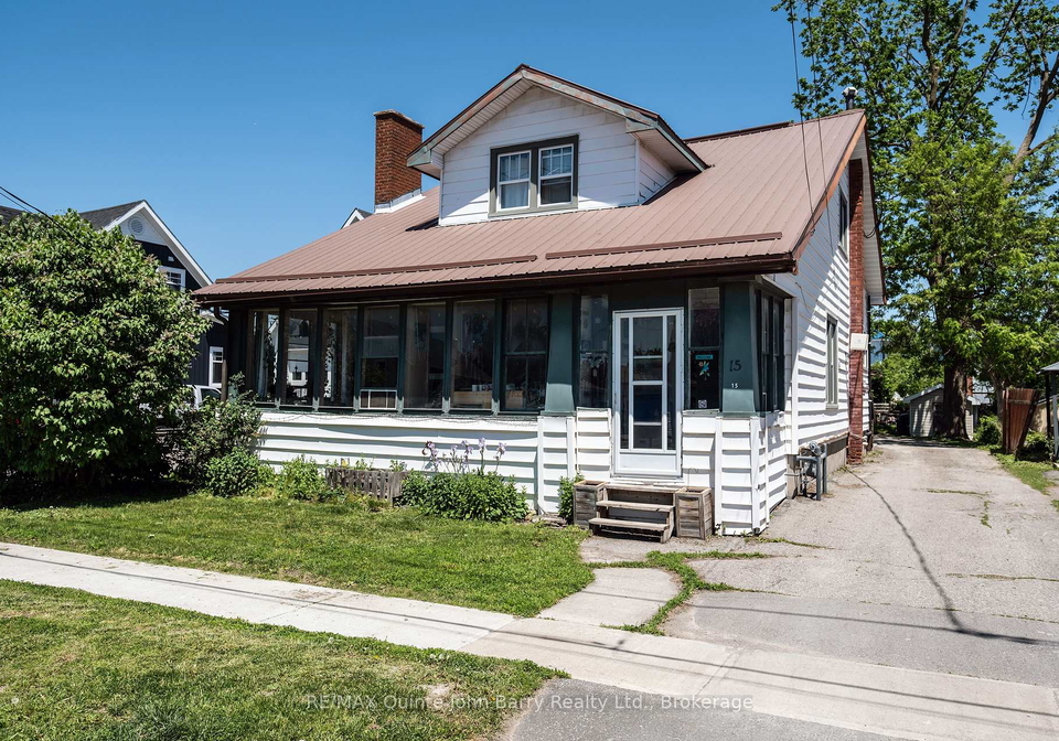 15-mercia-street-quinte-west-ontario-x13250418