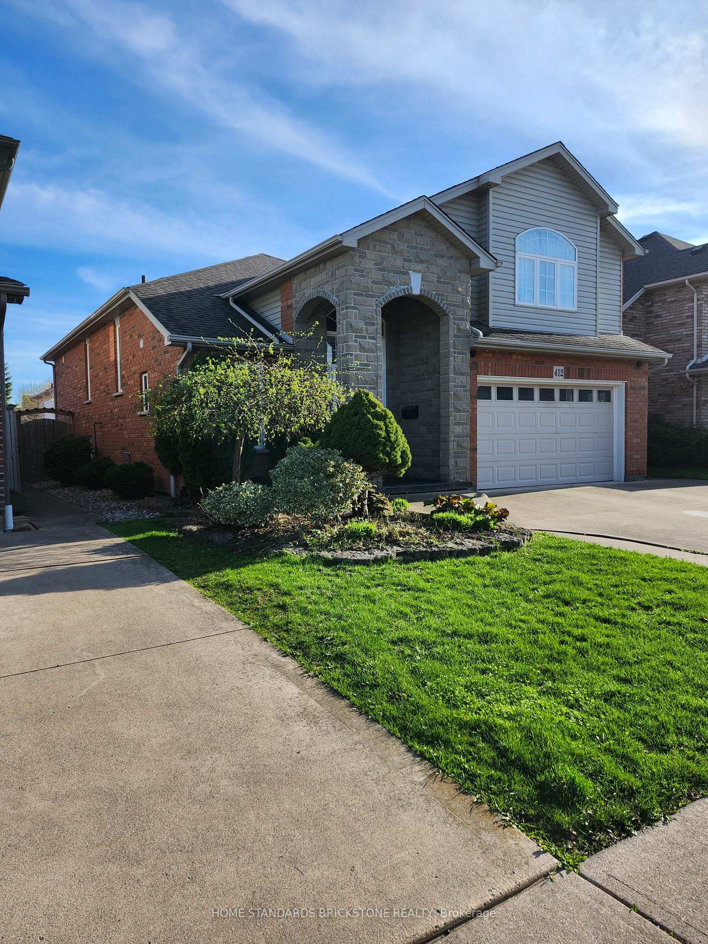 412-autumn-crescent-welland-ontario-x13250476