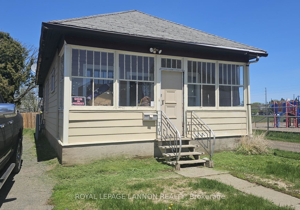283-brock-street-e-thunder-bay-ontario-x13250506