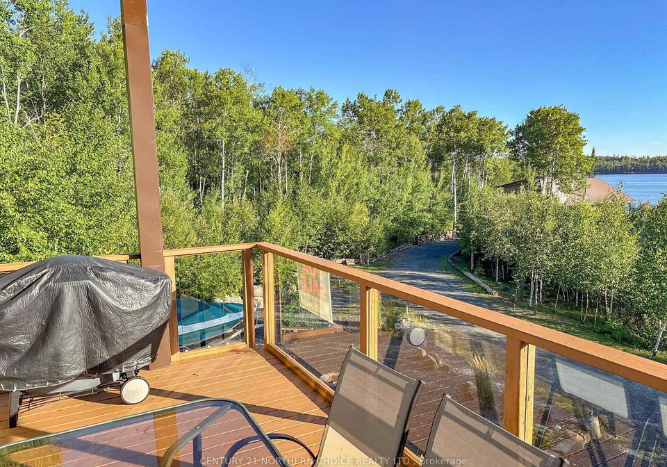 25-royal-lake-kenora-remote-area-ontario-x13250532