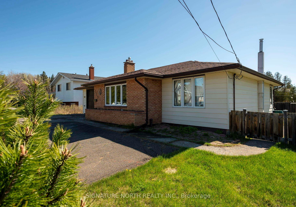 752-leslie-avenue-thunder-bay-ontario-x13250534