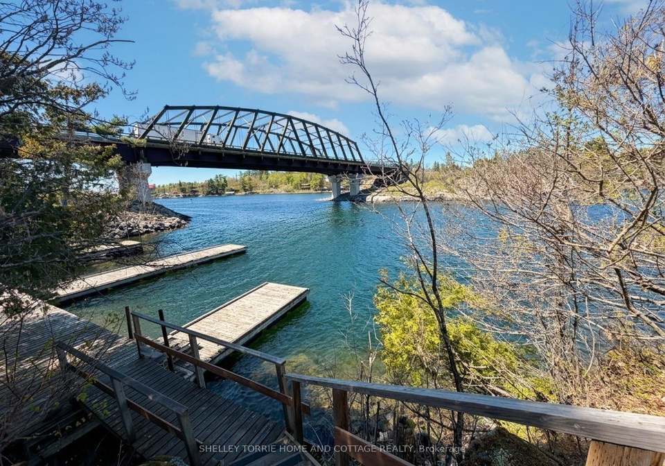 5760-ab-highway-71-sioux-narrows-nestor-falls-ontario-x13250540