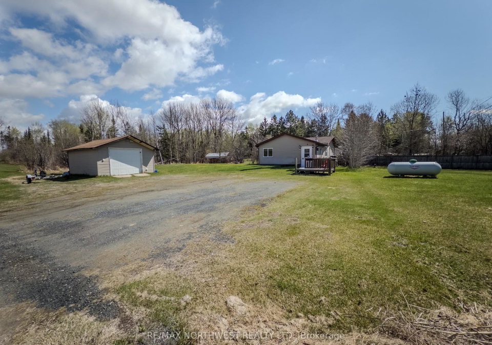 5-tallieu-kenora-ontario-x13250548