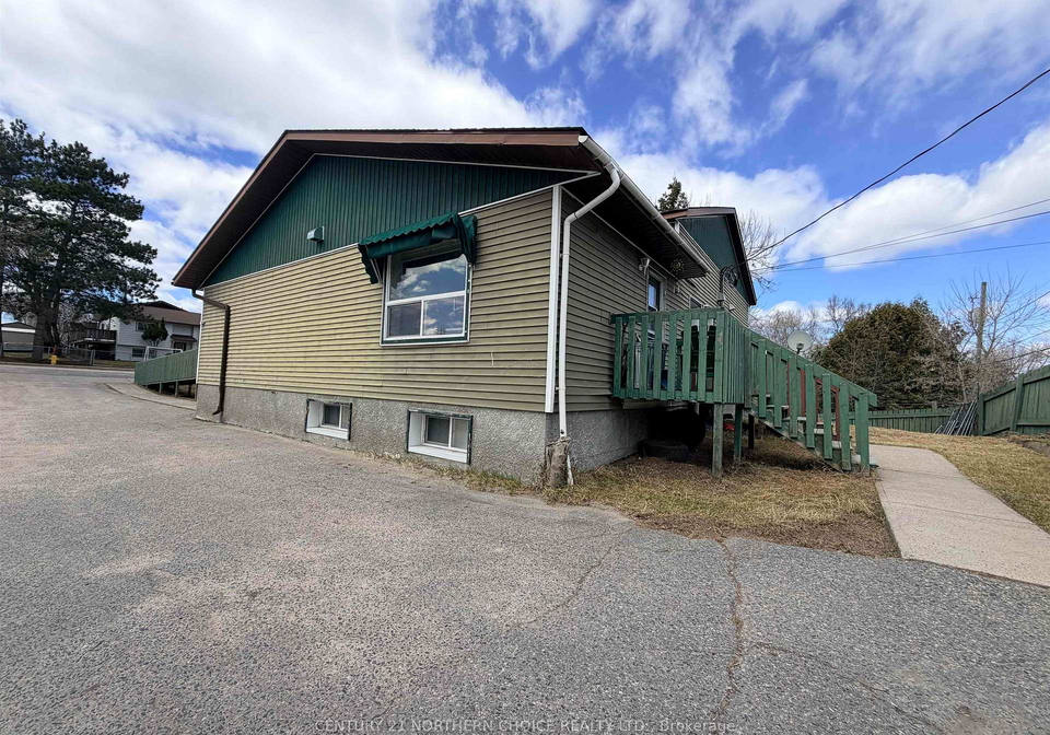637-fifth-avenue-south-kenora-ontario-x13250598