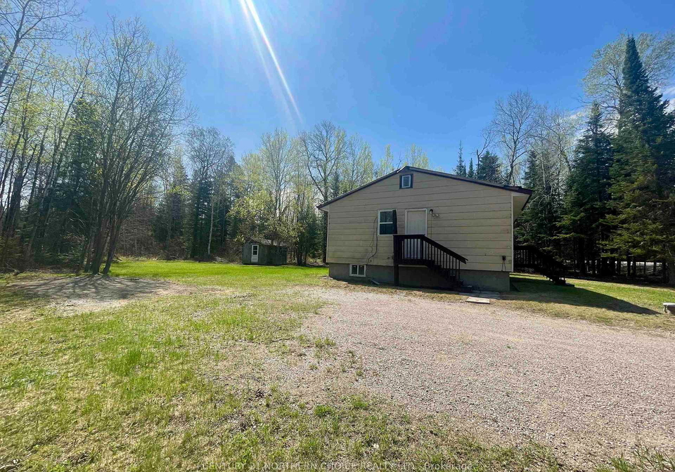 821-hwy-594-machin-ontario-x13250636