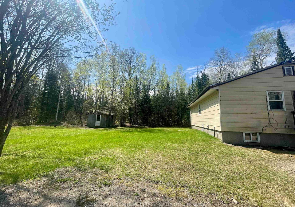 821-hwy-594-machin-ontario-x13250636