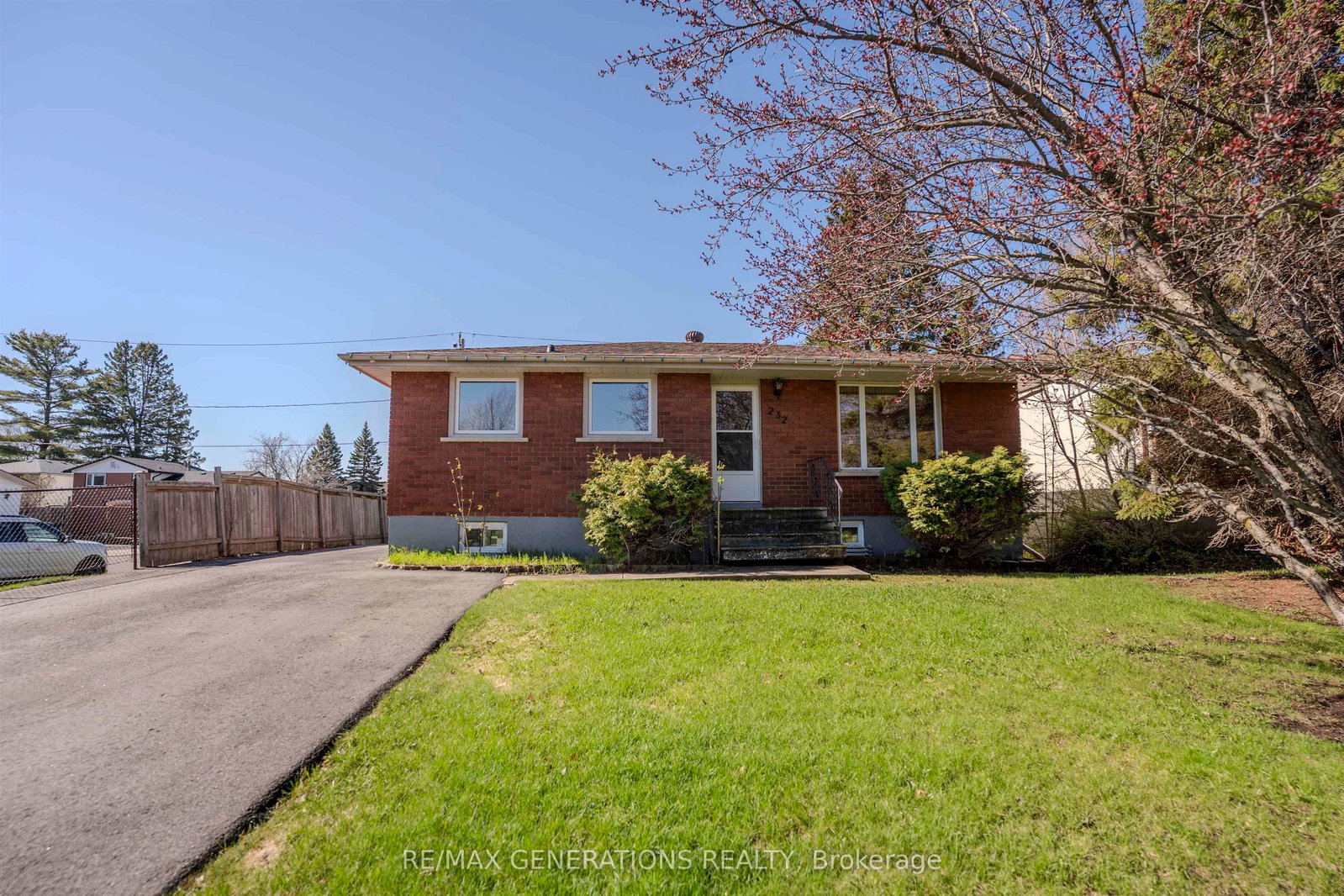 232-kensington-drive-thunder-bay-ontario-x13250644