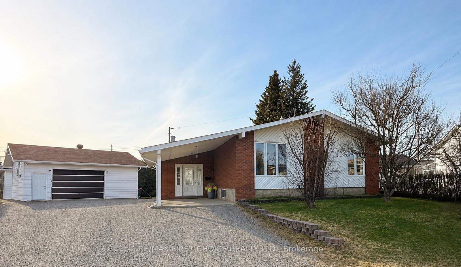 110-court-street-greenstone-ontario-x13250658