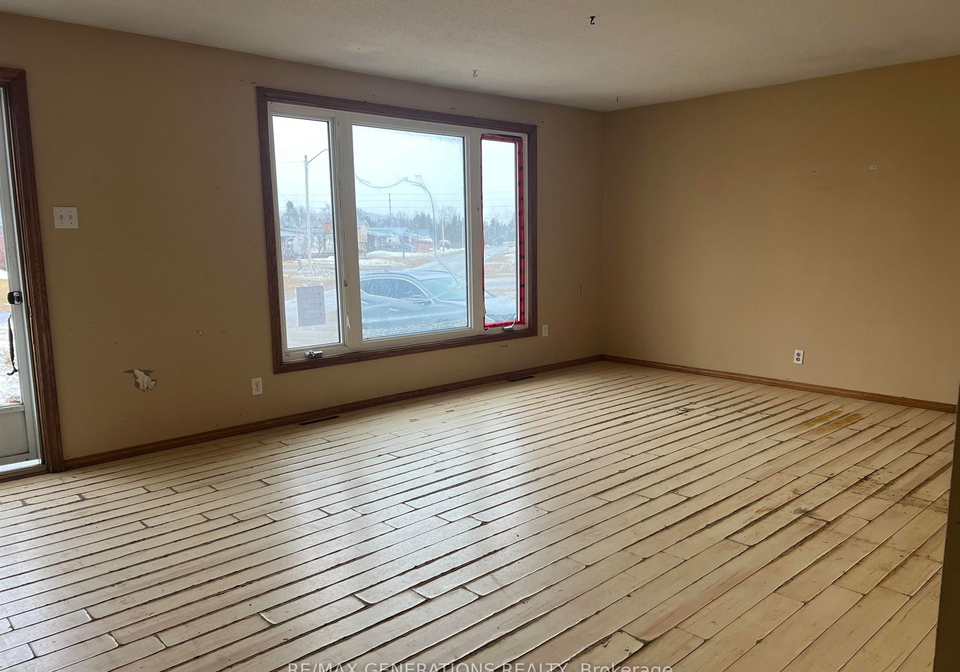45-aspendale-drive-w-marathon-ontario-x13250692