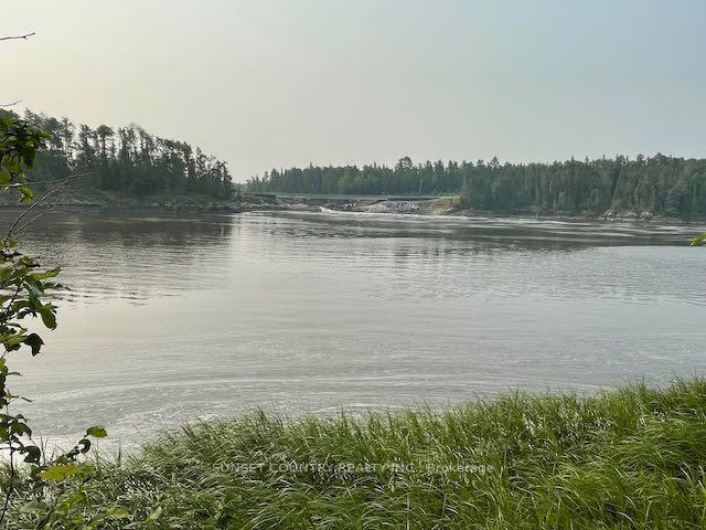 2044-hwy-105-kenora-remote-area-ontario-x13250814