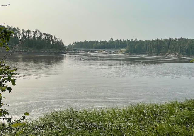 2044-hwy-105-kenora-remote-area-ontario-x13250814