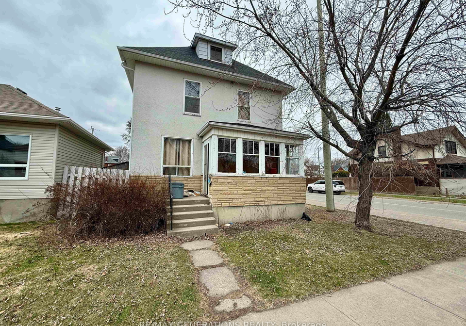 135-norah-street-n-thunder-bay-ontario-x13251062