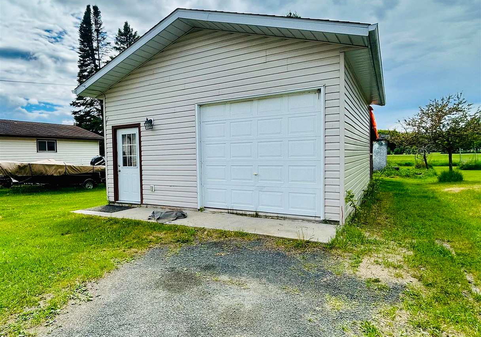 1011-portage-avenue-n-fort-frances-ontario-x13251246