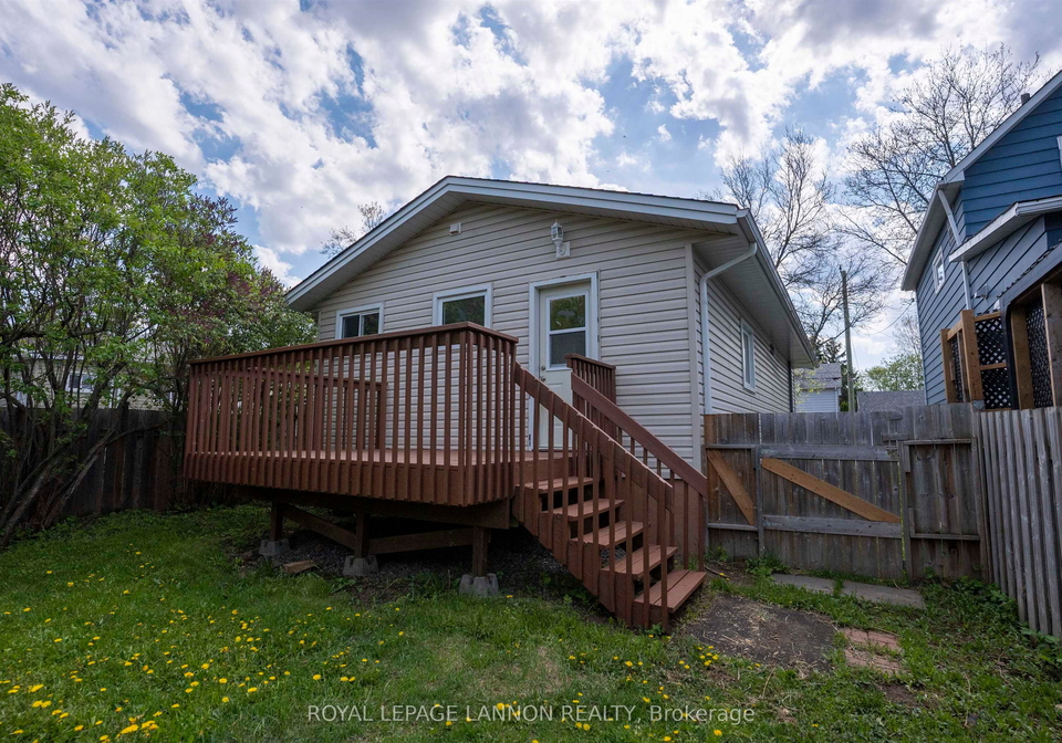 138-windemere-ave-s-thunder-bay-ontario-x13251294