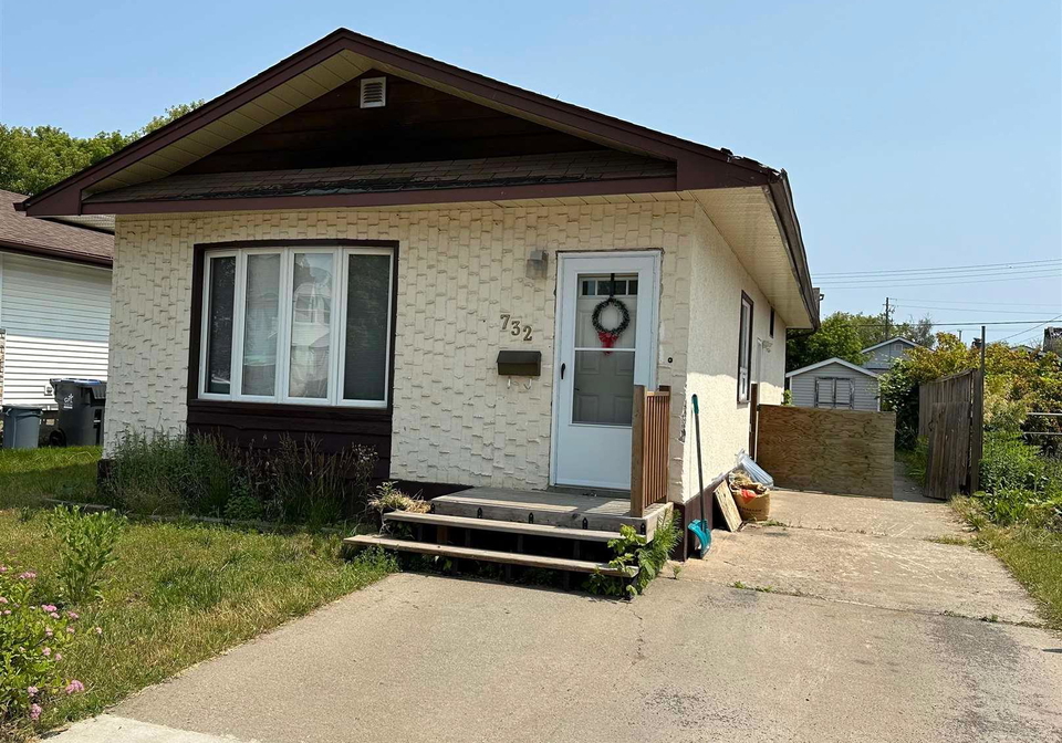 732-marks-street-s-thunder-bay-ontario-x13251340