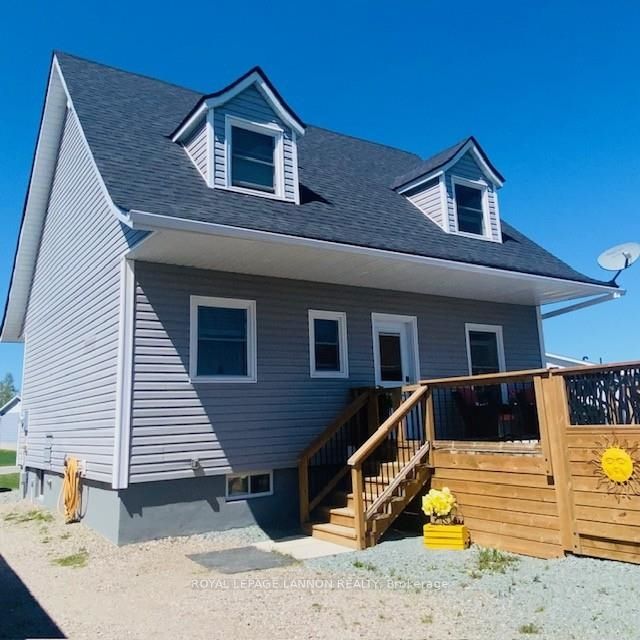 611-daneff-crescent-greenstone-ontario-x13251346