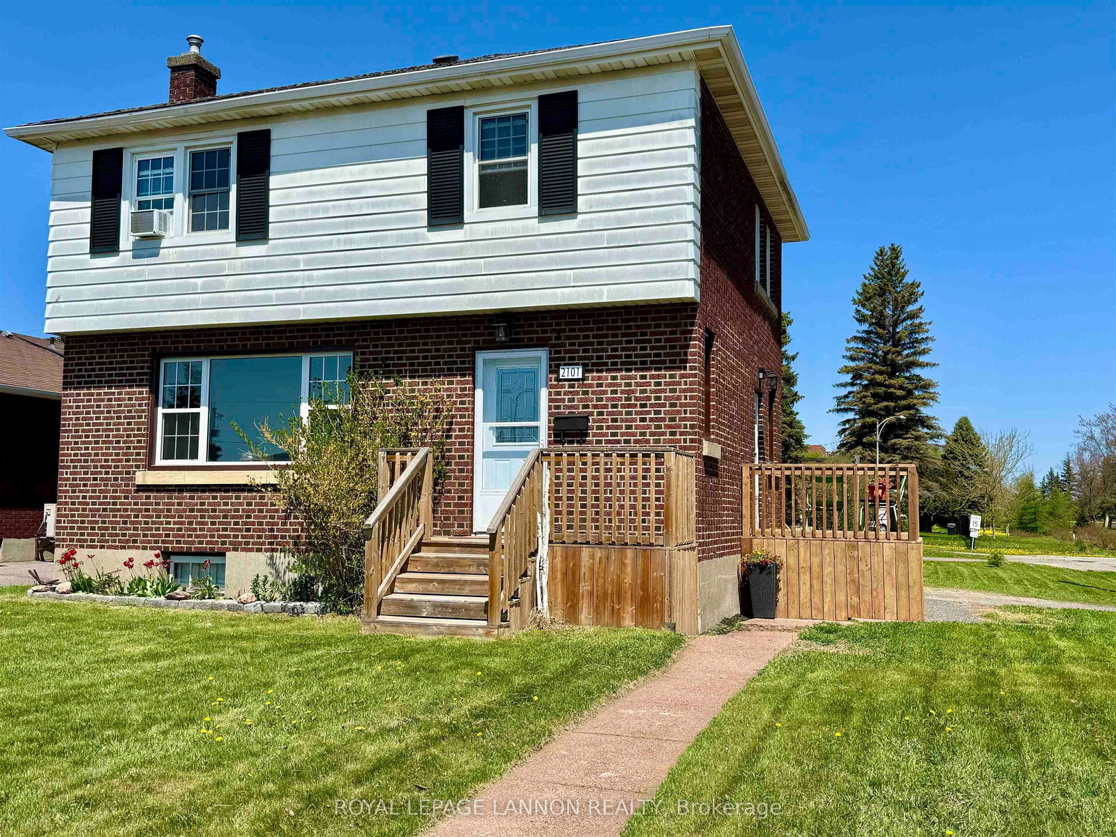 2101-victoria-avenue-e-thunder-bay-ontario-x13251378