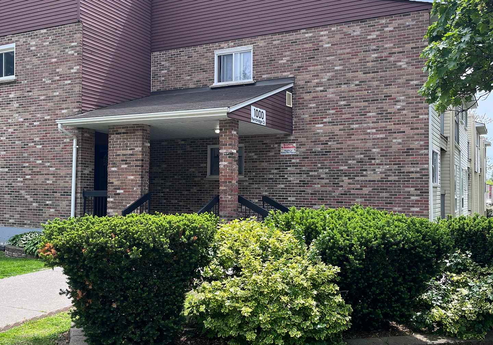 1000-pembridge-crescent-kingston-ontario-x13251472