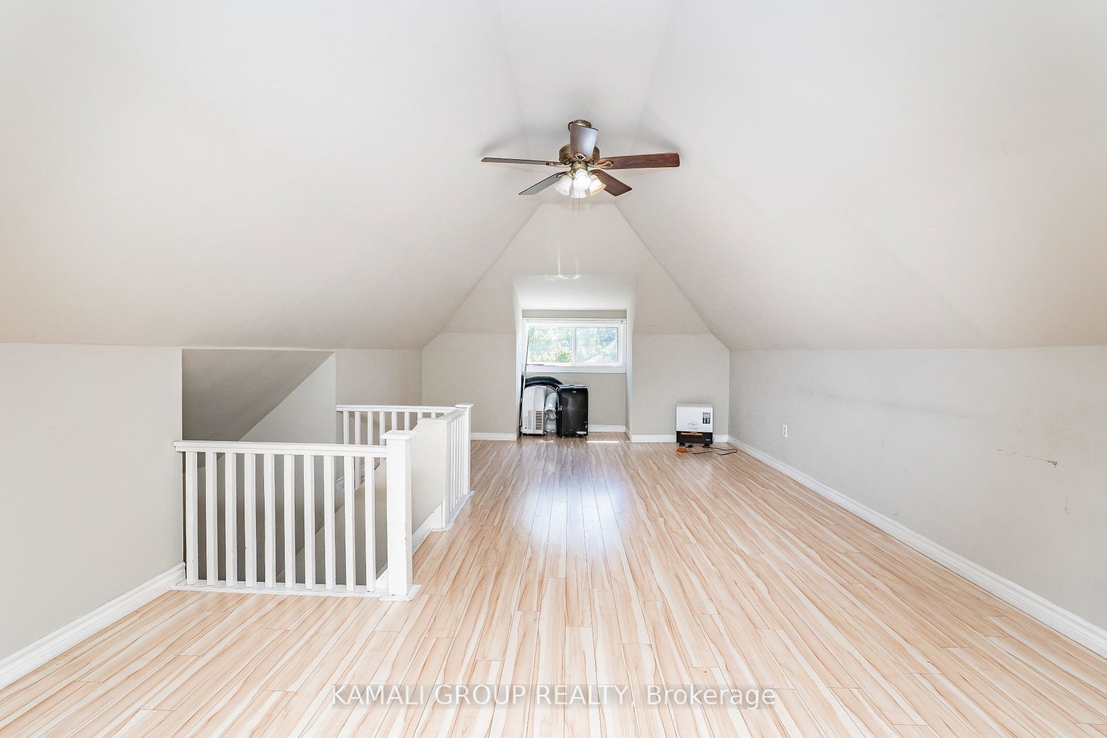 25-spadina-avenue-hamilton-ontario-x13251502