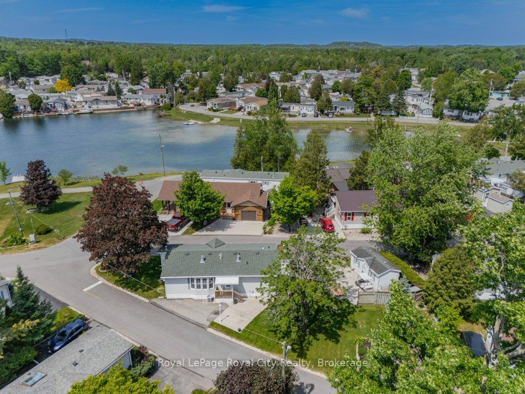 1-pine-lane-puslinch-ontario-x13251506