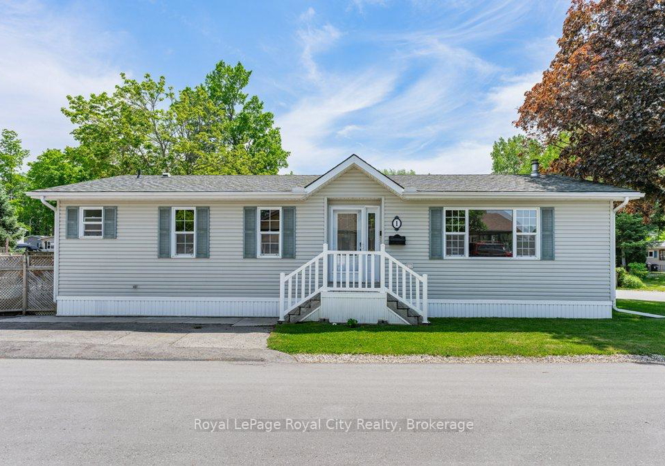 1-pine-lane-puslinch-ontario-x13251506