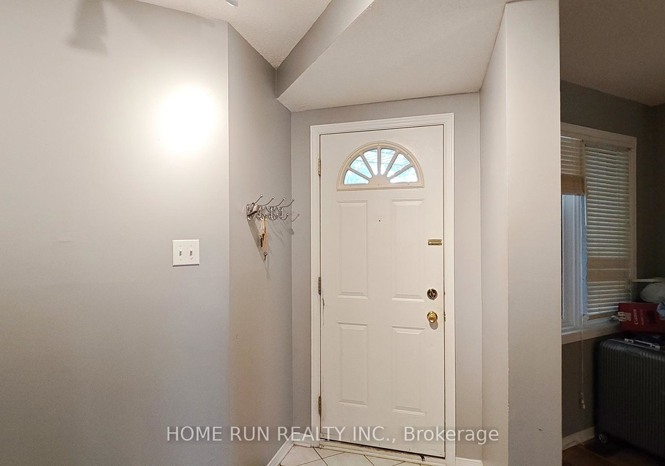 152-thornbury-crescent-ottawa-ontario-x13251534