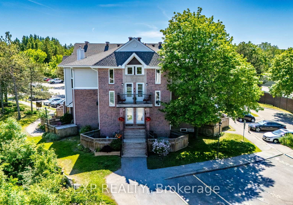2-stonebank-crescent-ottawa-ontario-x13253600