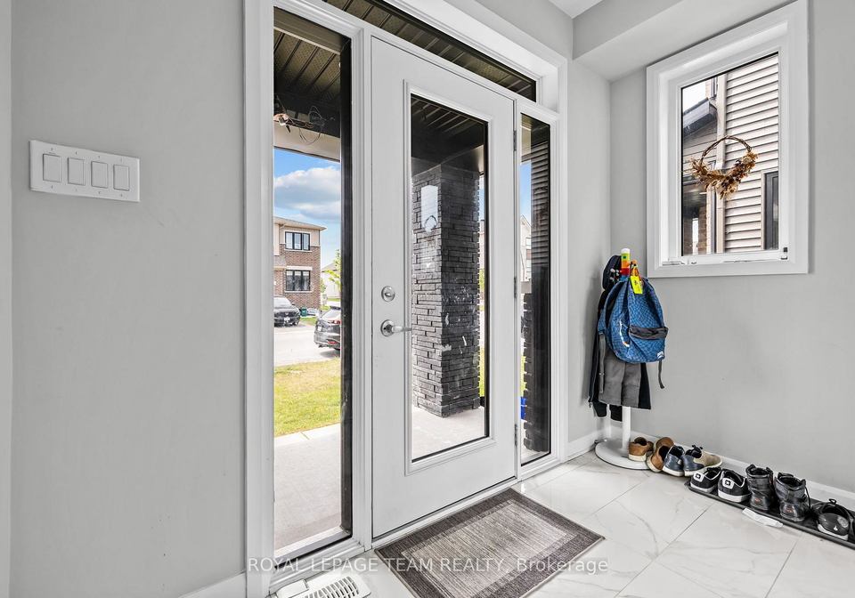 301-elsie-macgill-walk-kanata-ontario-x13253794