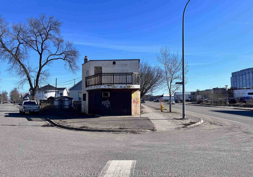 593-syndicate-avenue-thunder-bay-ontario-x13254440