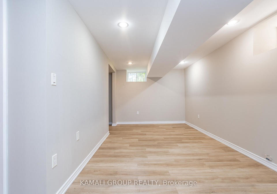 25-spadina-avenue-hamilton-ontario-x13254676