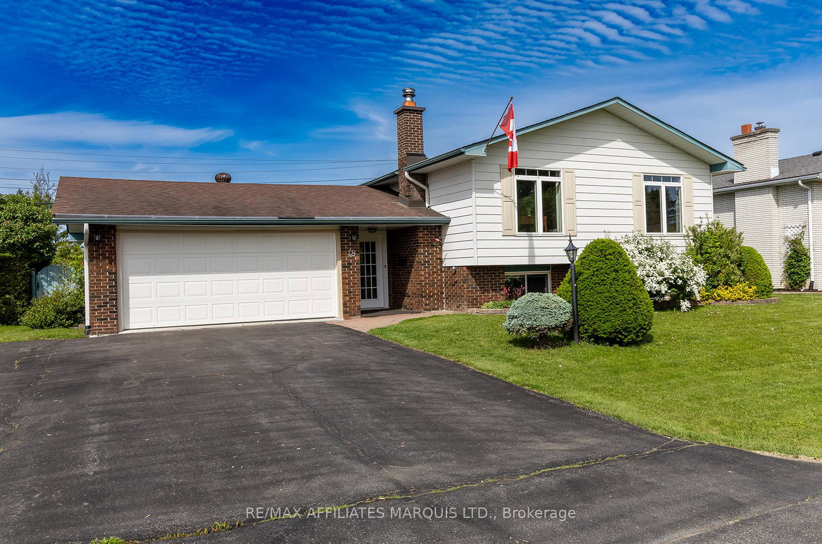18-westwinds-drive-south-dundas-ontario-x13255236