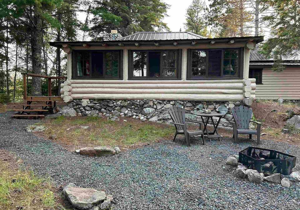 14-island-canyon-lake-kenora-remote-area-ontario-x13256198