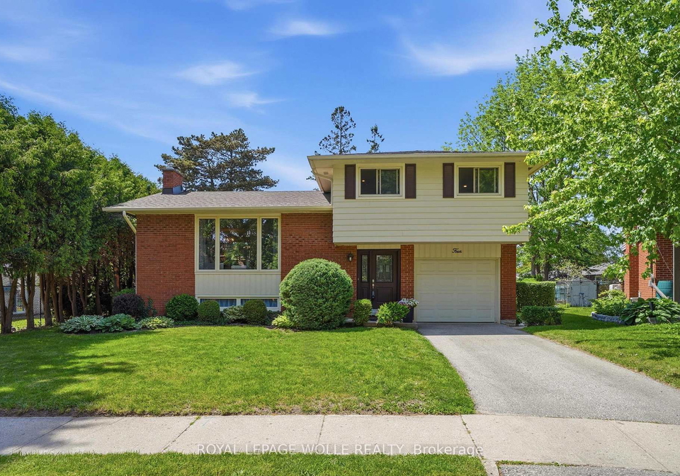4-bradley-place-kitchener-ontario-x13256578