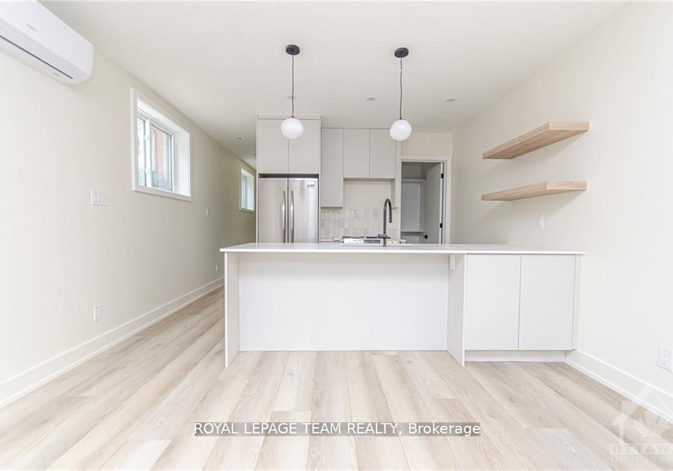 13b-fifth-avenue-ottawa-ontario-x13257180