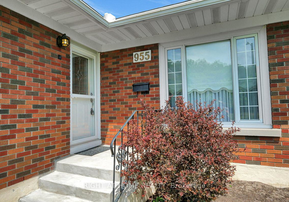 955-alpine-avenue-ottawa-ontario-x13257198