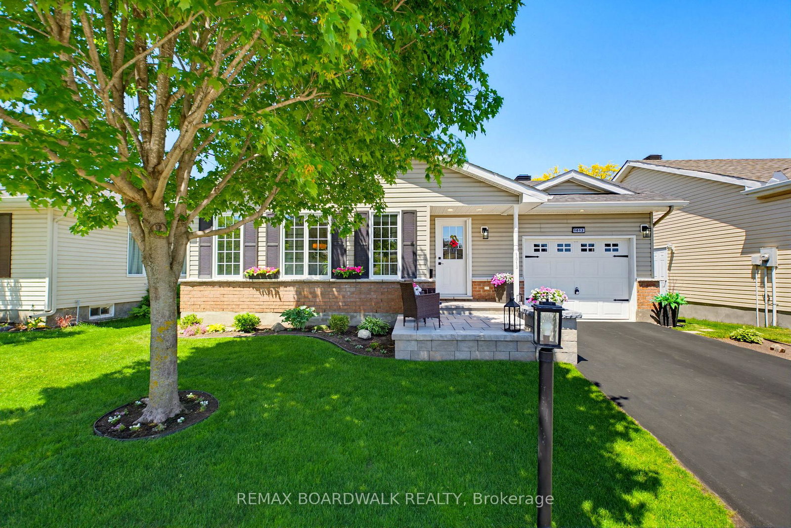 1013-ada-barrington-private-ottawa-ontario-x13257694